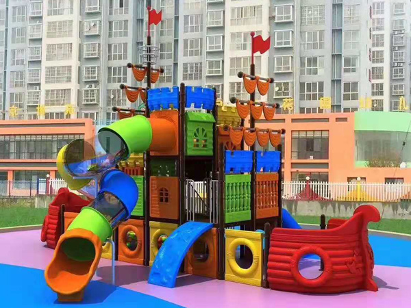 承接静宁县组合滑梯厂家批发